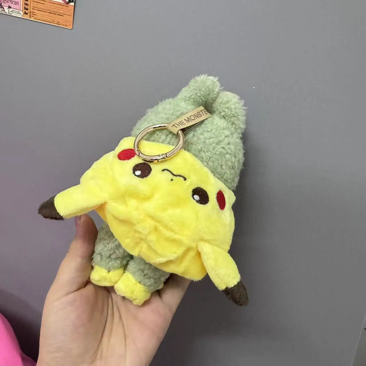 Labubu ensemble Pokemon